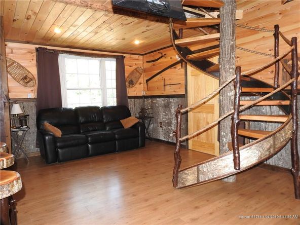 859 Maine St, Stoneham, ME 04231